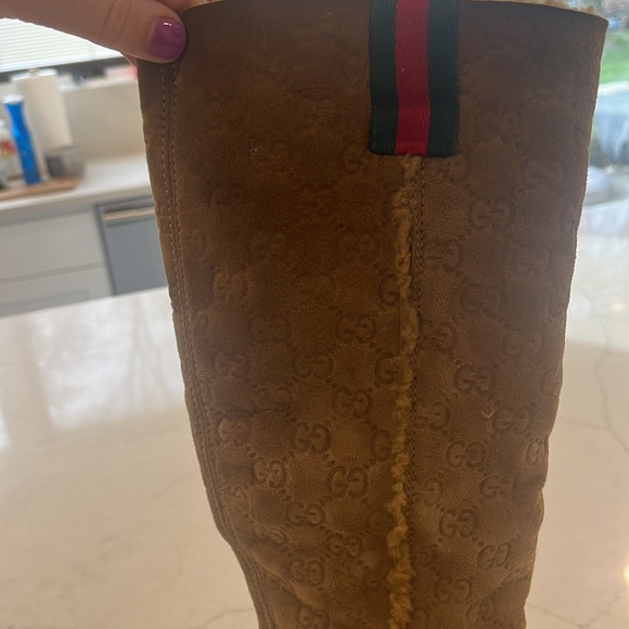 Gucci Camel GG Monogram Shearling Wedge Boots Size IT 36 - Picture 3 of 6